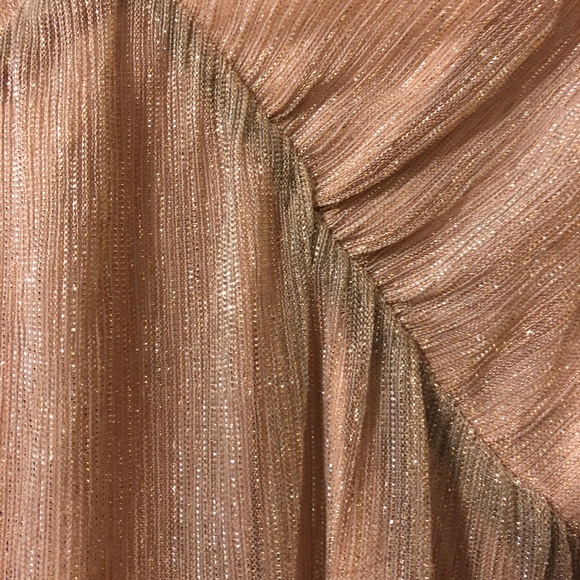 Pink Short Sleeved Deep V-neck Dress - Picture 4 of 5